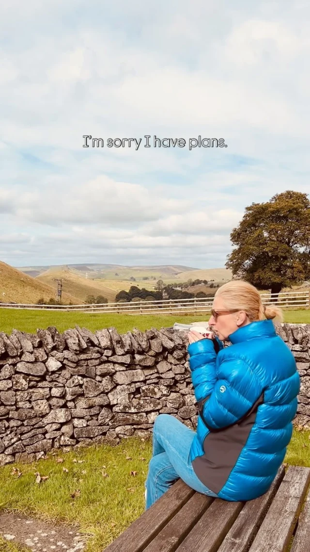 Sometimes the best plans are a cup of tea with a view. #wheeldontreescottages #peakdistrict #staywithus #smallbusiness #derbyshire #englishcountryside #trendingaudios #trendingaudio #peakdistrictnationalpark