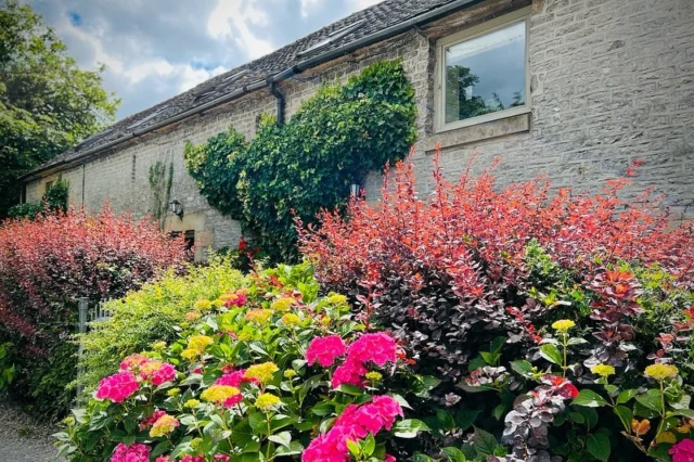 Spring time in Mycock Cottage, Derbyshire.#holiday #holidaycottage #holidaycottages #peakdistrict #walksinthepeakdistrict #peakdistrictnationalpark #derbyshire #wheeldontrees #wheeldontreescottages #buxton